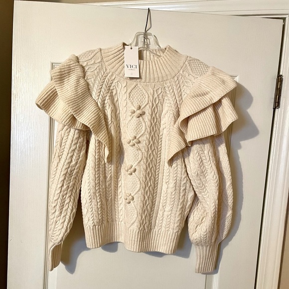 VICI Collection Cream Ruffle Shoulder Cable Knit Pull-over Sweater Size M NEW - Picture 1 of 11